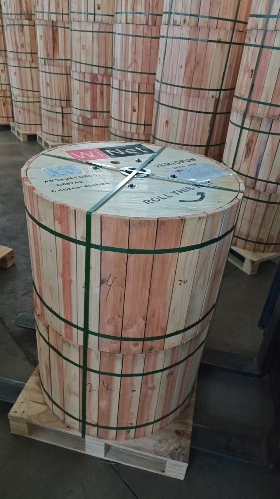 FBR-ADSS-24C-6C4T-2KM ADSS - 24 CORE - 6 Core X 4 Tup , ULTRA HAFIF - HAVAI KABLO - 2000 METRE